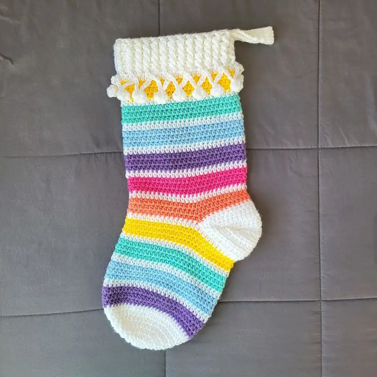 rainbow-pastel-colored-perfect-babys-first-christmas-stocking-diy-ideas