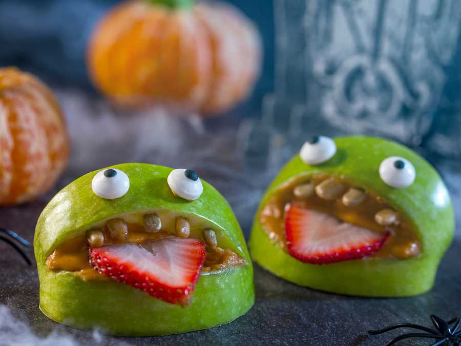 apple-monster-halloween-treat-for-kids-parties