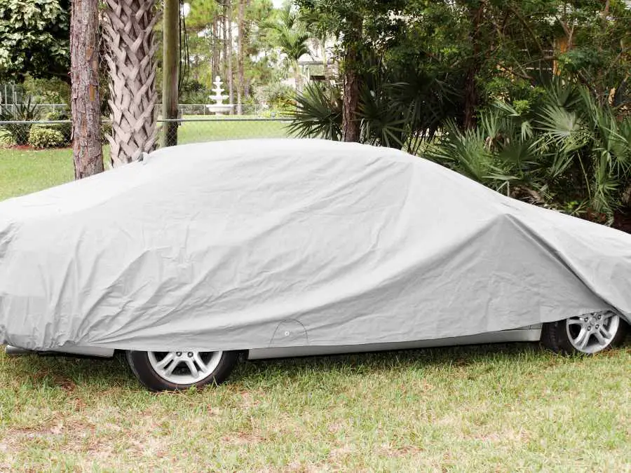 car-care-detailing-christmas-gift-for-him