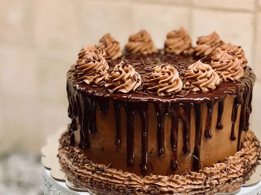 chocolate-work-and-garnache-techniques