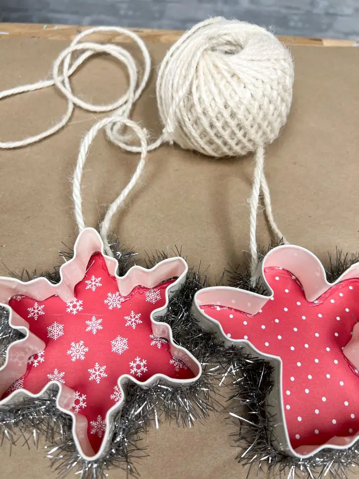 cookie-cutter-christmas-ornaments-for-toddler