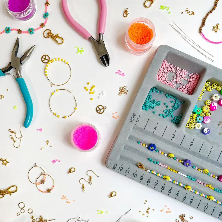 creative-and-educational-christmas-gift-for-her