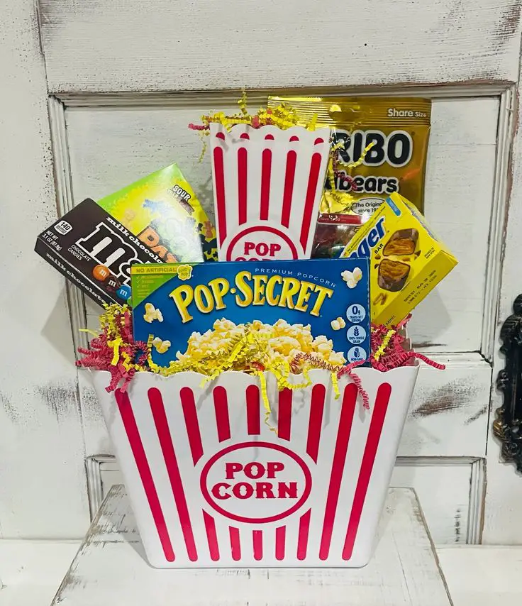 creative-gift-basket-christmas-gift-for-her