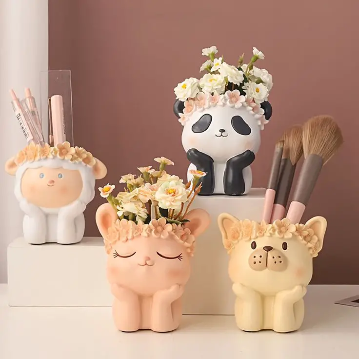 desk-ornament-christmas-gift-ideas-for-coworkers