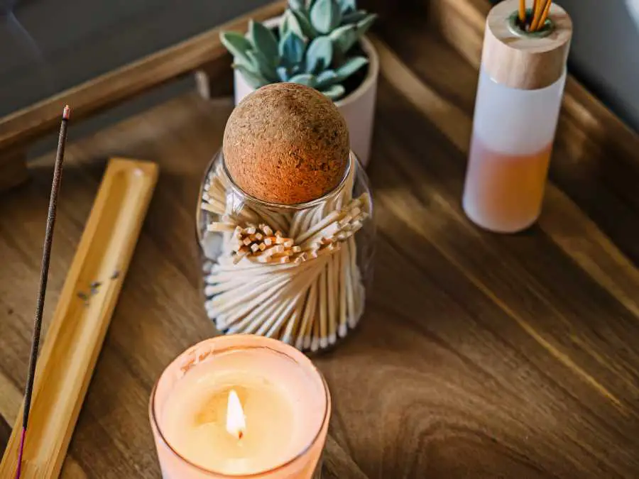 desk-friendly-aromatherapy-diffuser-christmas-gift-ideas-for-coworkers