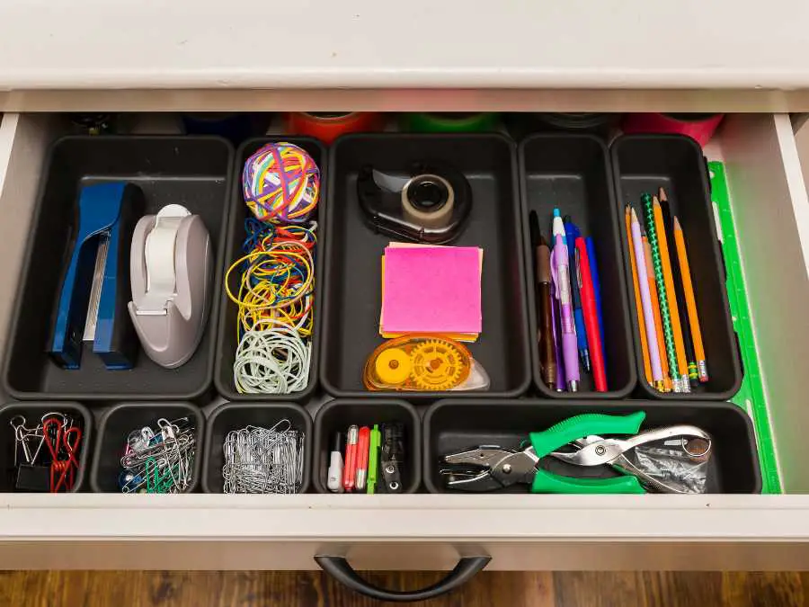 desk-organizer-christmas-gift-ideas-for-coworkers