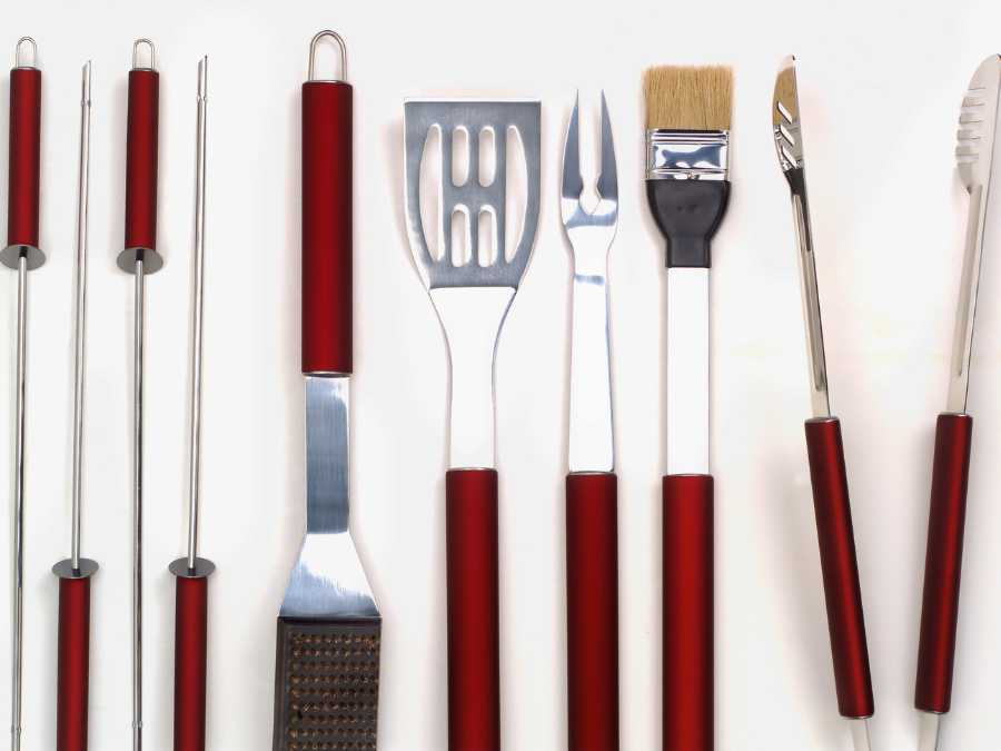 essential-grilling-tools-christmas-gift-for-him