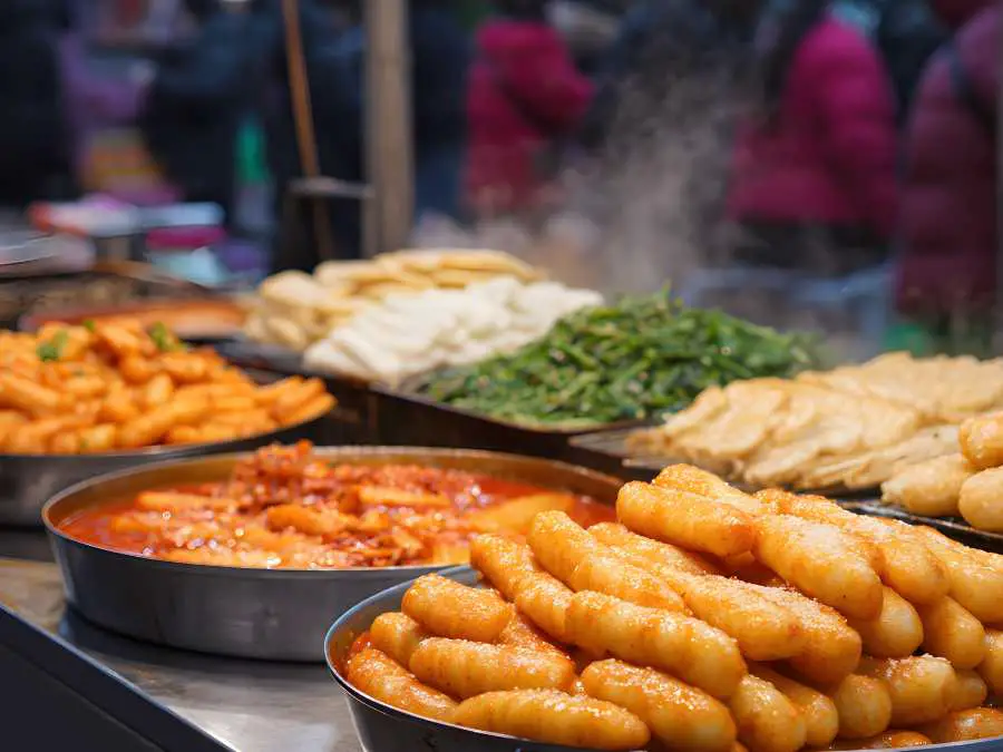 festive-holiday-appetizers-christmas-dinner-ideas