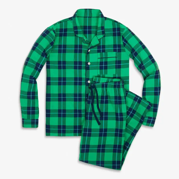 green-and-navy-tartan-patterns-adorable-matching-christmas-pajamas-