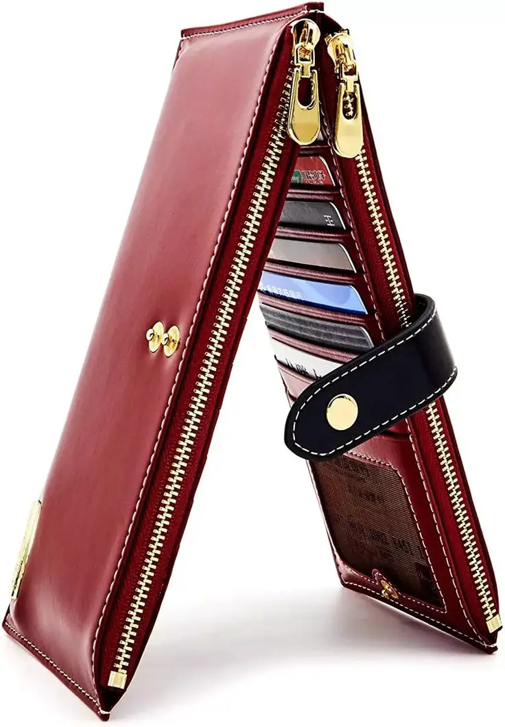 leather-goods-christmas-gift-for-him