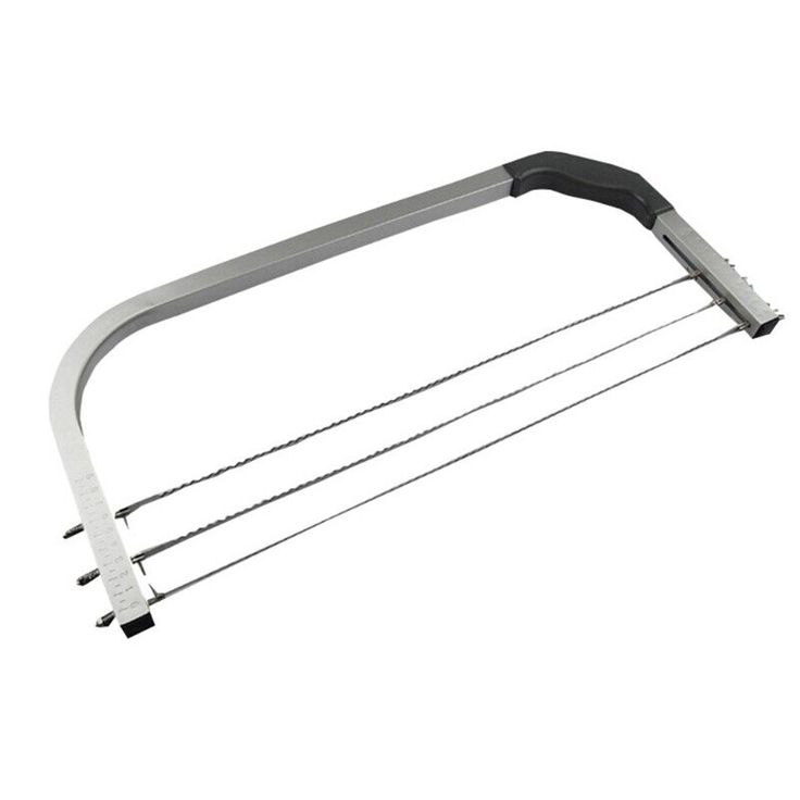 measuring-and-cutting-tools-christmas-cake-decorating-ideas