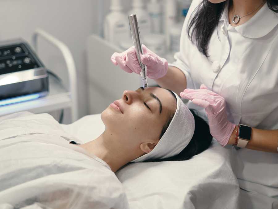 personal-enrichment-christmas-gift-for-her