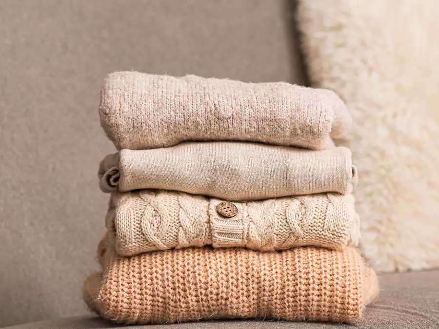 proper-storage-techniques-christmas-sweater