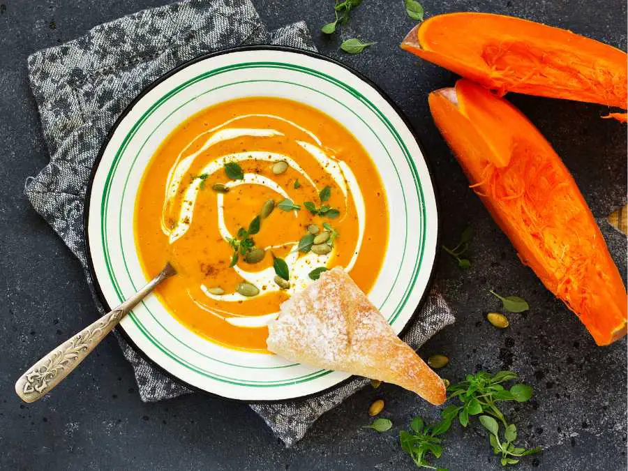 pumpkin-soup-recipe-to-warm-you-up