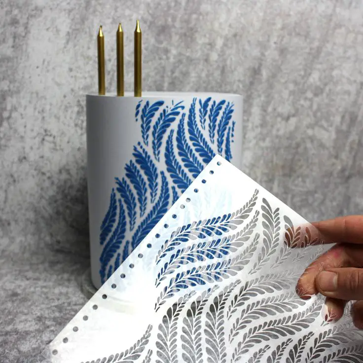 safe-decorating-activities-christmas-cake-decorating-ideas