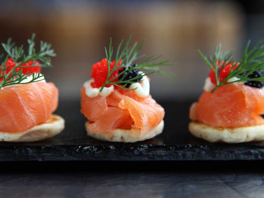 smoked-salmon-canapes-christmas-party-food-ideas