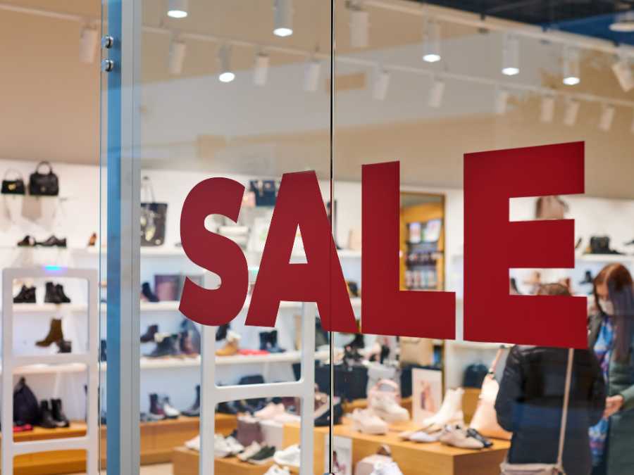 strategic-shopping-approaches-stunning-new-year's-eve-party-ideas