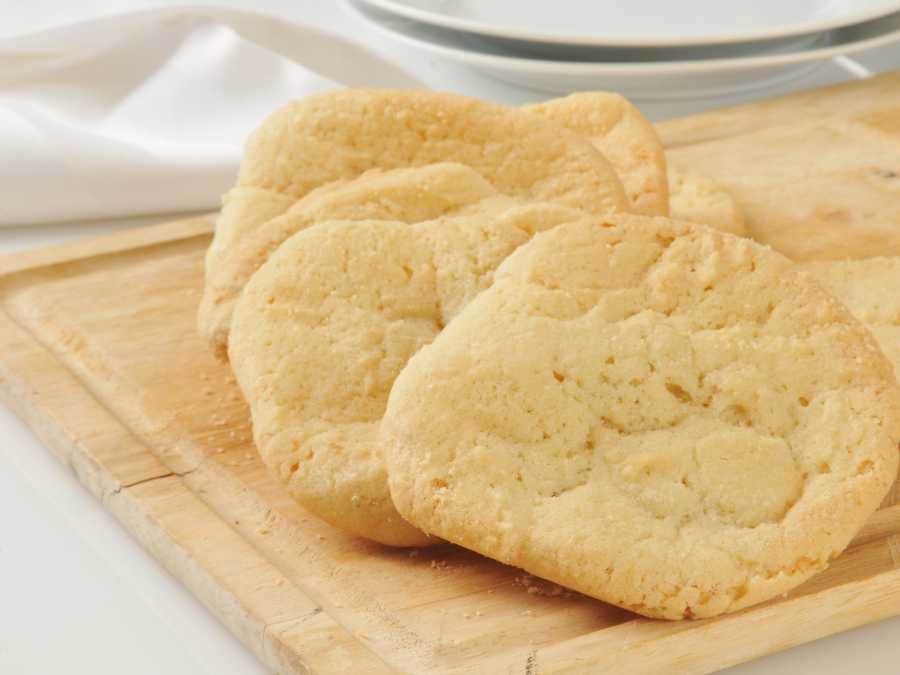 sugar-cookies-delicious-christmas-cookies