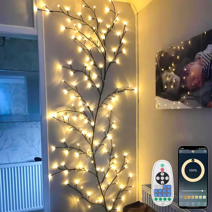 smart-plug-or-time-for-light-decor-hacks-for-small-apartments