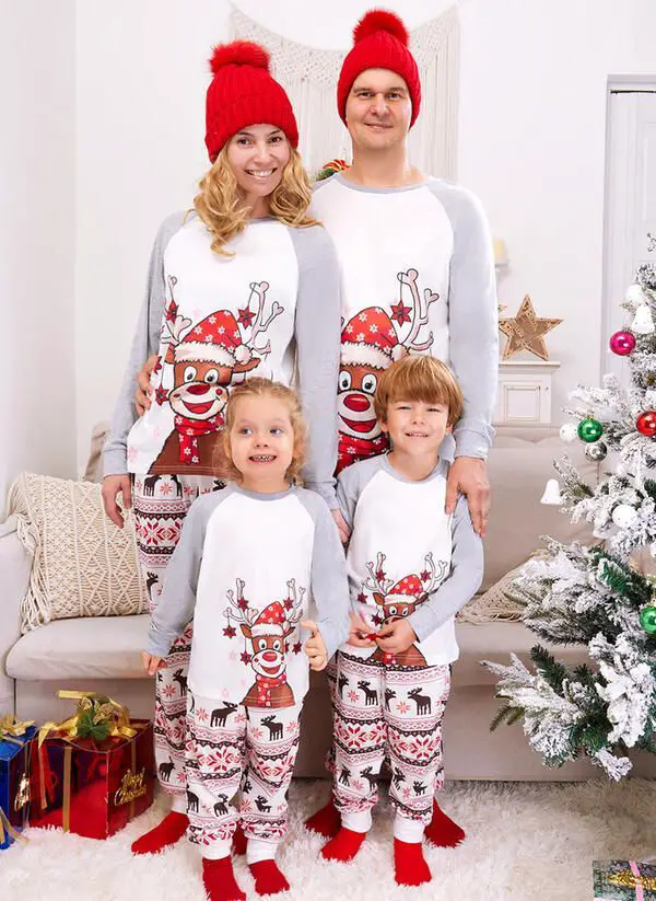 walmart-family-holiday-sleepwear