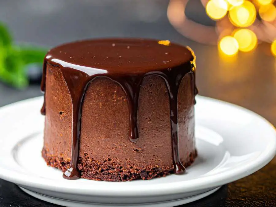 chocolate-lava-cakes-new-year-eve-recipes