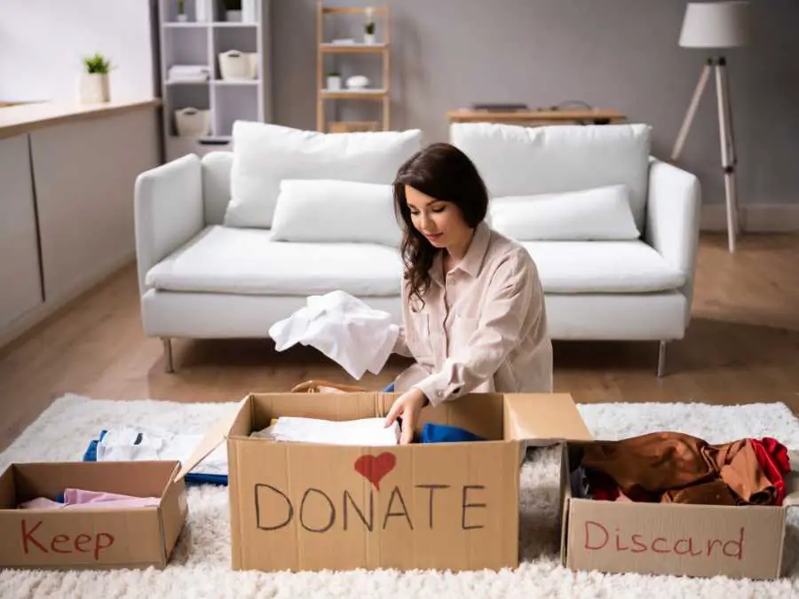 declutter-and-style-surfaces-new-year-home-refresh-idear