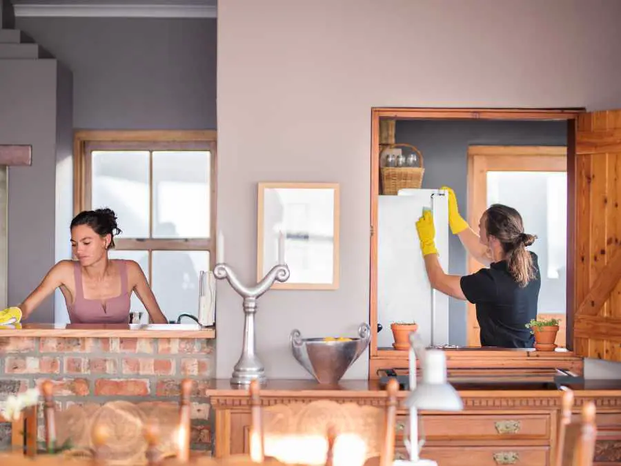 deep-clean-for-instant-refresh-new-year-home-refresh-ideas