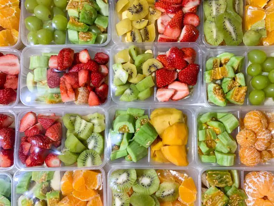 fruits-vitamins-quick-energy-kids-lunch-box-ideas