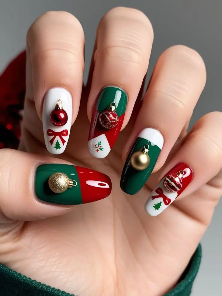 ornament-inspired-nails-christmas-nail-ideas