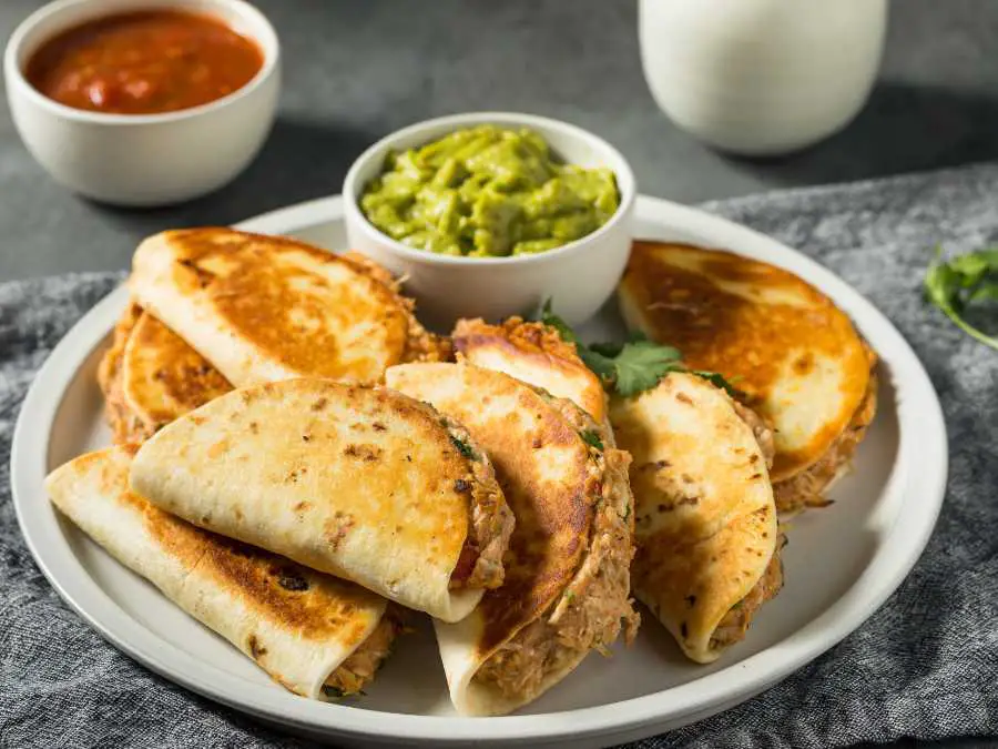 quesadilla-triangles