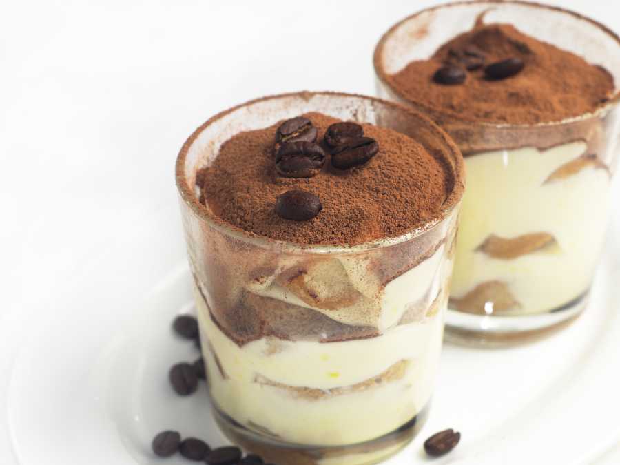 tiramisu-cups-new-year-eve-recipes
