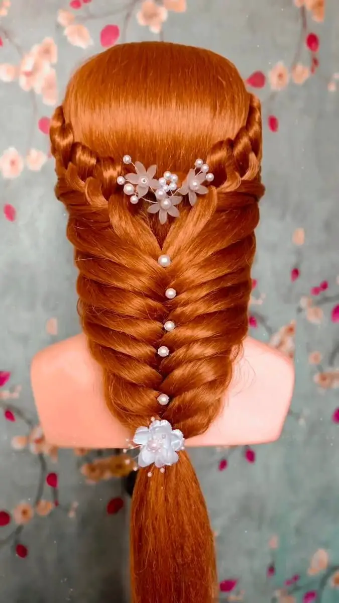 upside-down-christmas-tree-braid