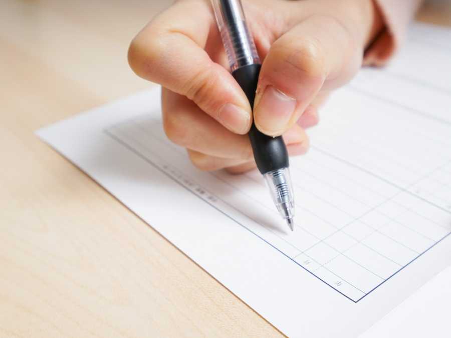 write-one-handwritten-note-monthly