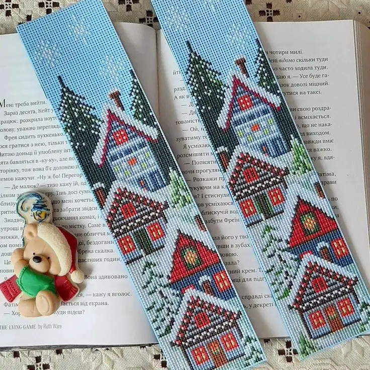 cozy-winter-bookmark-craft