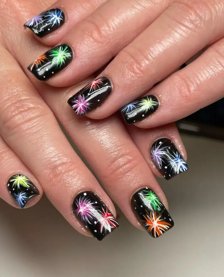 firework-nail-art-new-year-nail-ideas