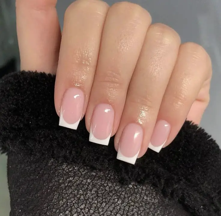 french-manicure-with-extended-tips