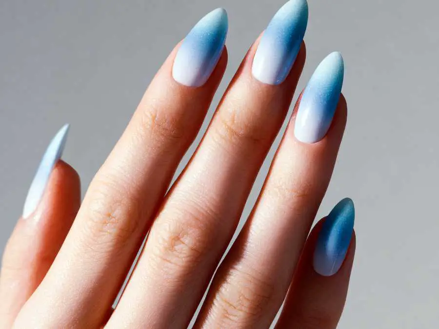 frostbite-gradient-nails