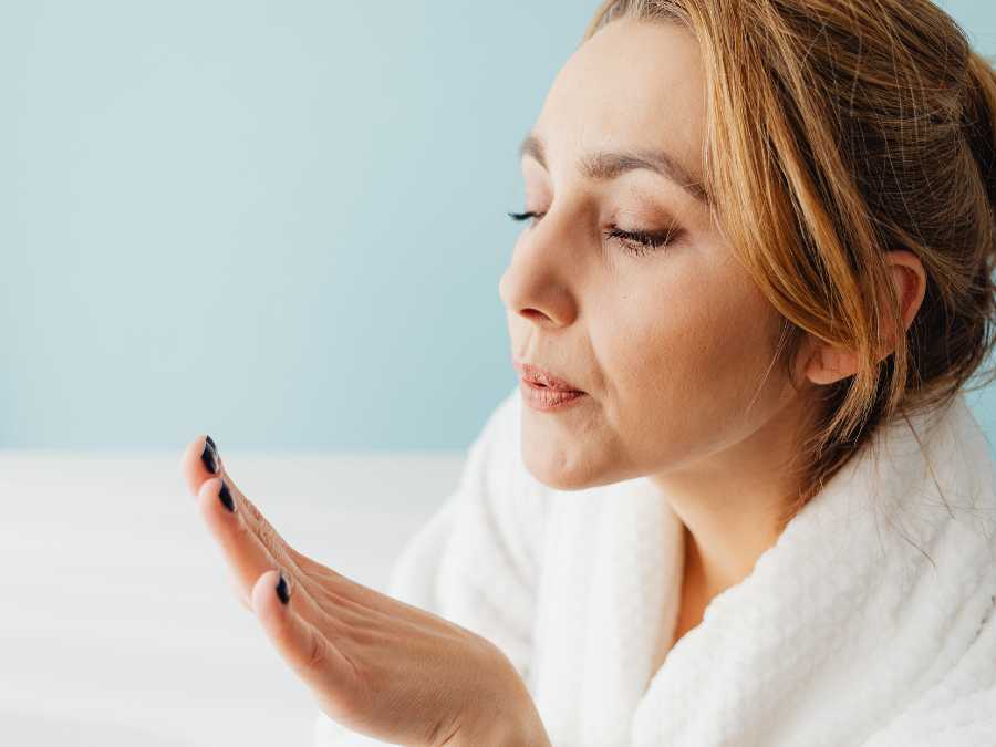 let-your-nail-dry-completely