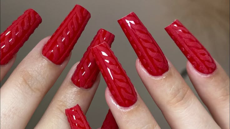 red-sweater-texture-nails