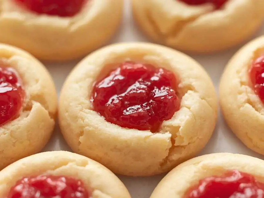 stawberry-jam-thumbprints