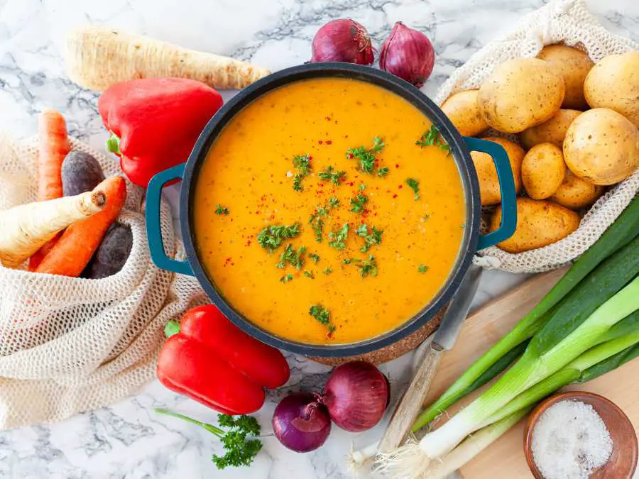 velvety-creamy-potato-chowder