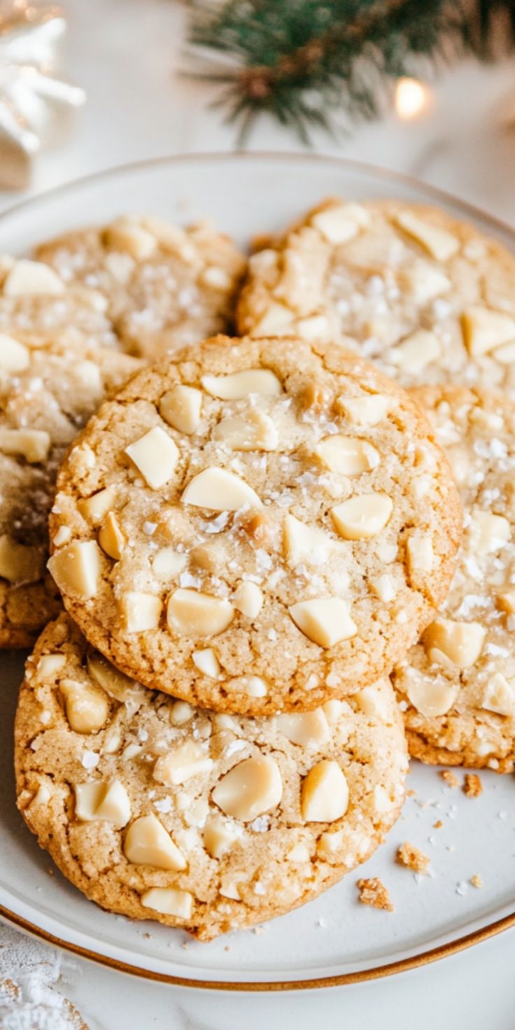 white-chocolate-macadamia-christmas-cookies