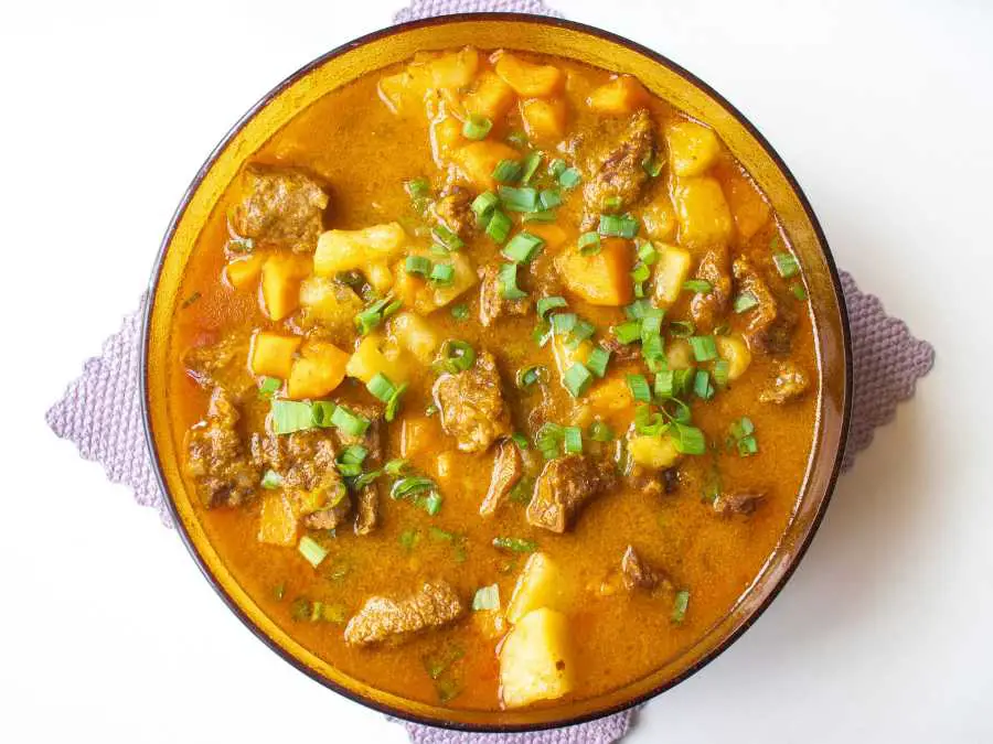 wholesome-winter-lentil-stew-comforting-winter-recipes