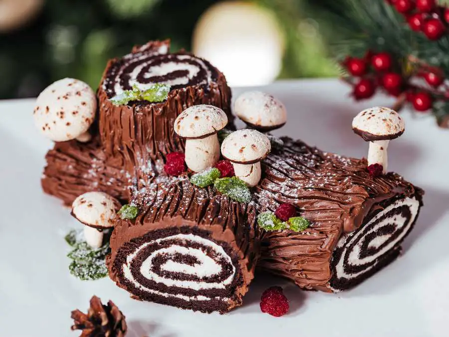 yule-log-cake-irresistible-christmas-baking-ideas