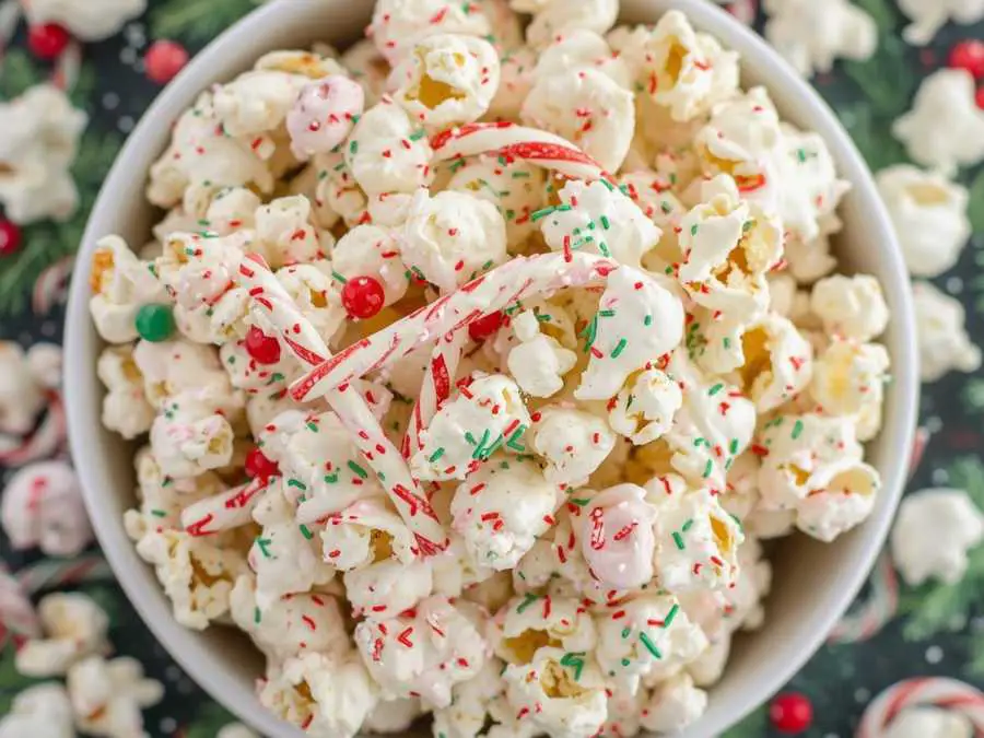 candy-cane-popcorn-mix-festive-christmas-
