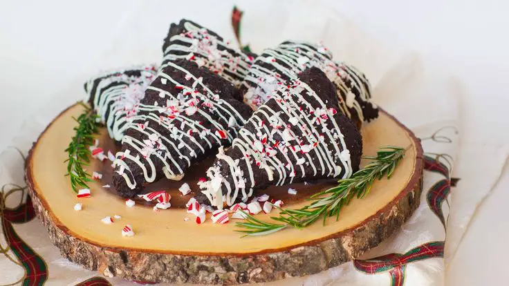 chocolate-peppermint-scones