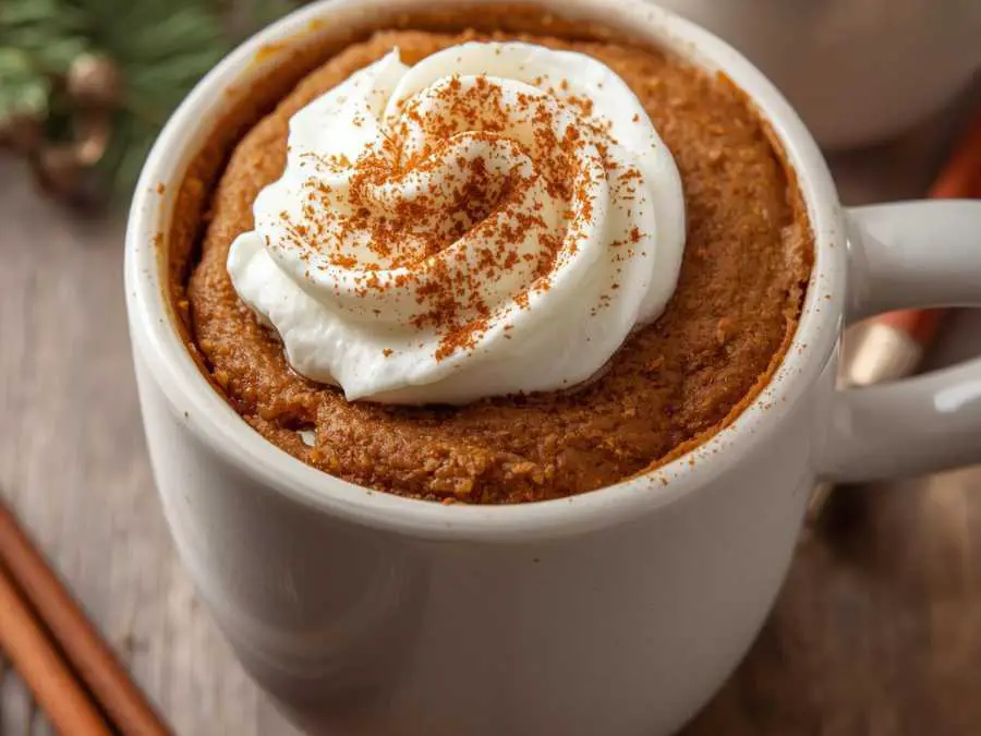 gingerbread-mug-cakes