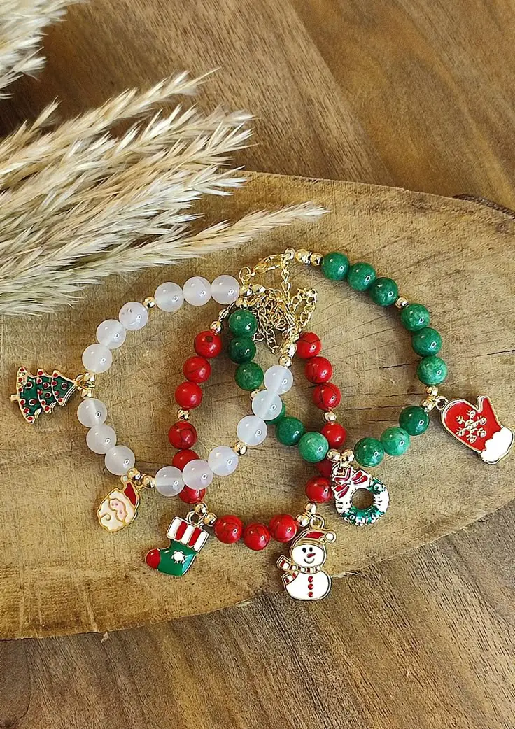 homemade-holiday-jewelry