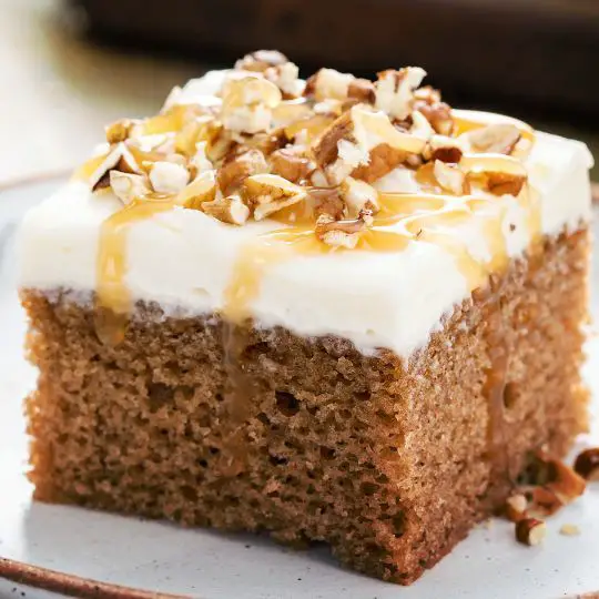 pumpkin-spice-cake-squares-daire-free-christmas-treat-ideas