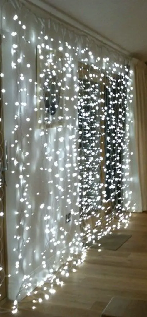 soft-white-twinkle-lights-glam-christmas-deccor-ideas